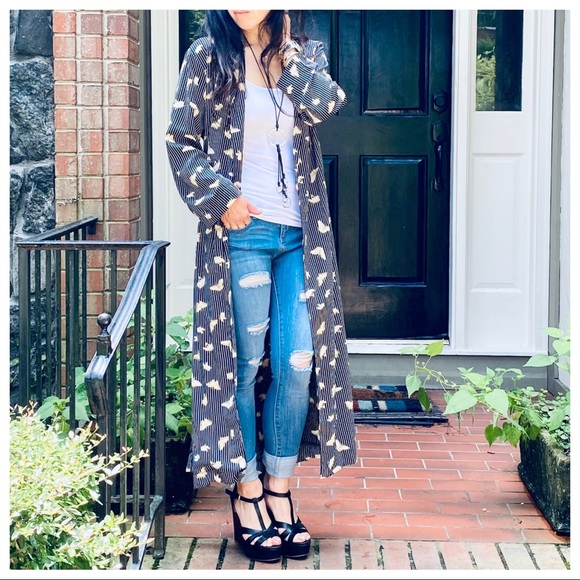 #04 BEAUTIFUL LONG BELTED KIMONO - Picture 2 of 9